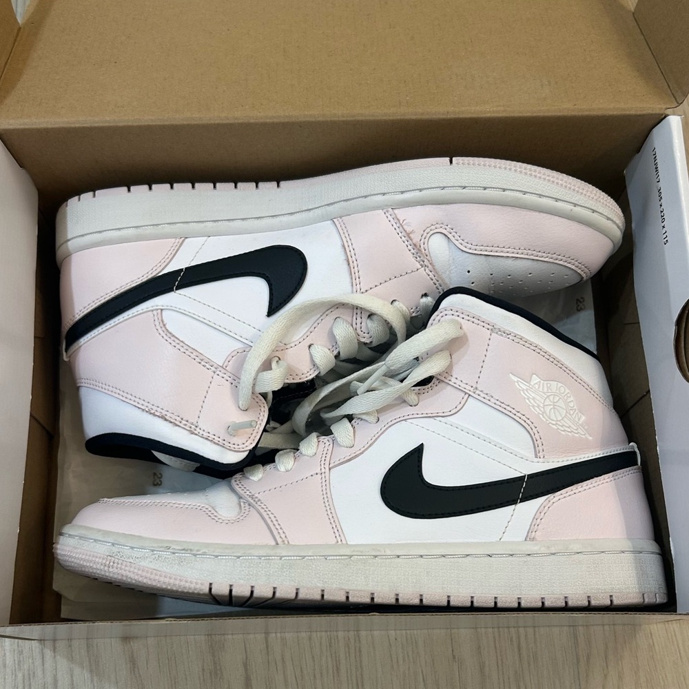 Jordan Women's White and Pink Sneakers